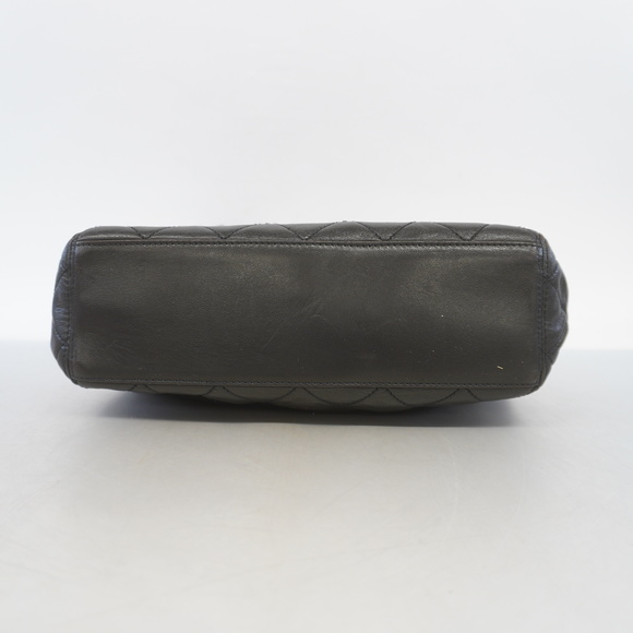 Auth Chanel shoulder bag matelasse lambskin black gold metal - Picture 3 of 10